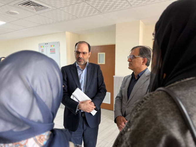 بازدید دبیر دبیرخانه کمیسیون ملی توسعه ارزیابی و اعتباربخشی بین‌الملل از دانشگاه علوم پزشکی اراک